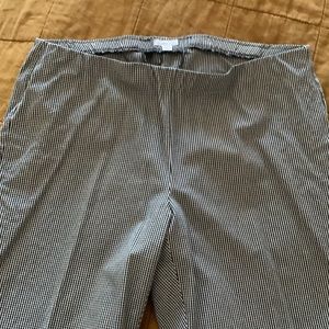 *J JILL PREMIUM BISTRETCH* Black / White PLAID “16” PANT Hemmed Back Pockets EUC